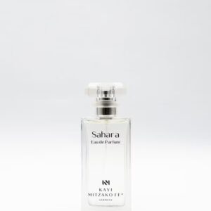 EAU DE PARFUM SAHARA von Kayi Mitzakoff – charaktervoller Luxusduft mit Mandarine, Pfeffer, Rose, blumigem Flieder, Geranie, sinnlicher Ambra und Patchouli
